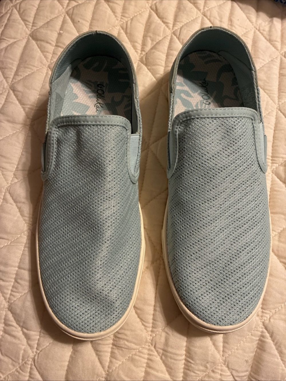 Olukai ladies mesh slip on shoes size 10